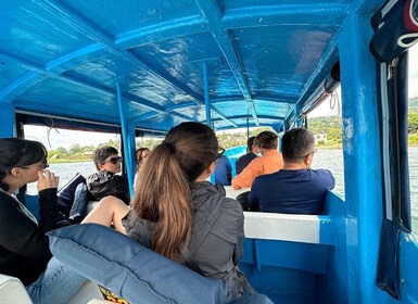 De Panajachel : Excursion en bateau du lac Atitlan avec séjour à la maison ...