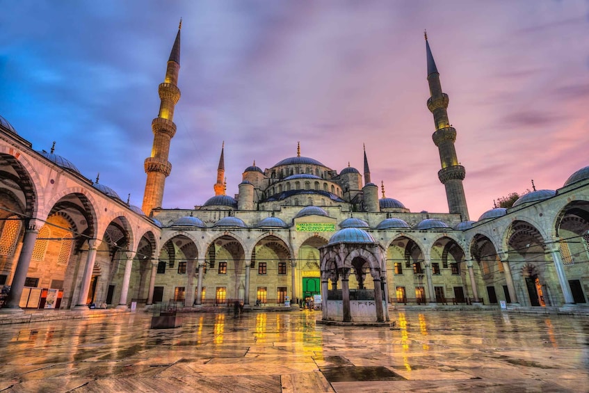 Picture 7 for Activity Istanbul: Hagia Sophia, Blue Mosque, and Grand Bazaar Tour