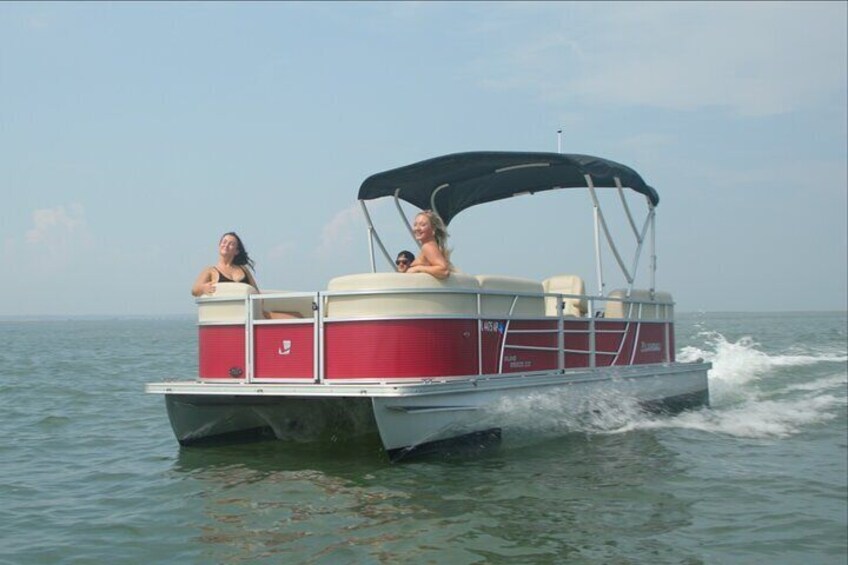 4Hour Pontoon Boat Rental Chincoteague Island