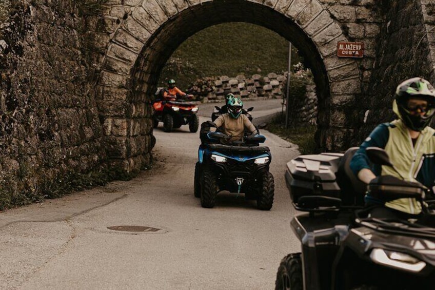 2 Hour Scenic Quad Tour in Bled