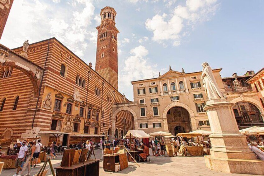 Verona Walking Tour with Audio and Written Guide by a Local