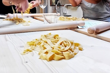 "Hands in dough" Cooking Class with Lunch
