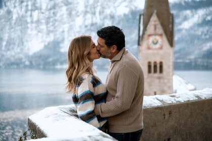 Private Professional Holiday Photoshoot in Hallstatt