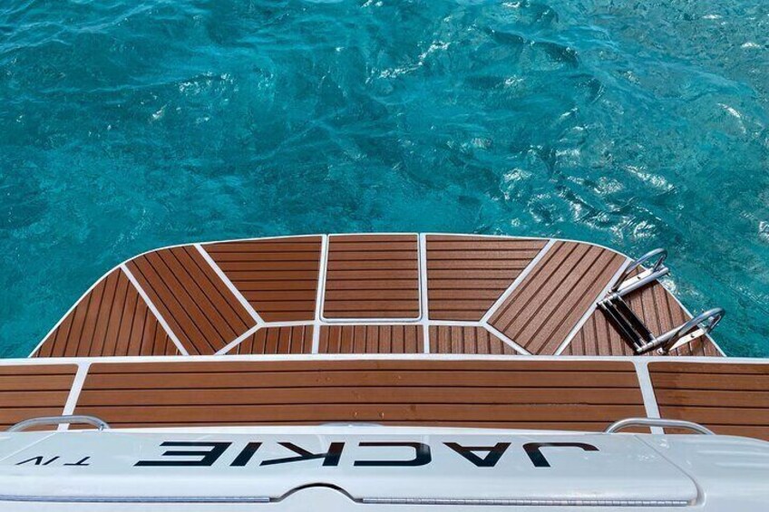 Private Deluxe Yacht 48FT with FlyBrige