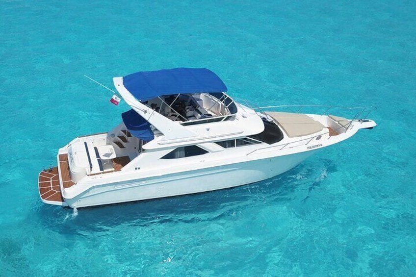 Private Deluxe Yacht 48FT with FlyBrige