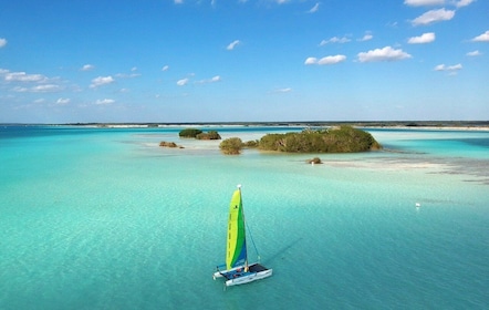 Bacalar: Private Catamaran Sailing Tour