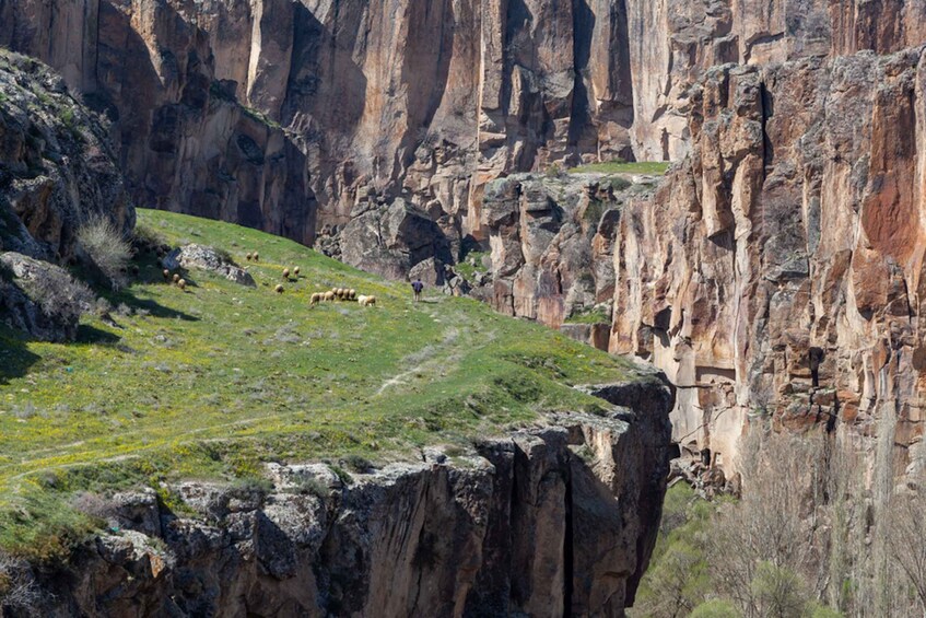 Picture 6 for Activity Ihlara Valley and Derinkuyu Underground City Private Tour