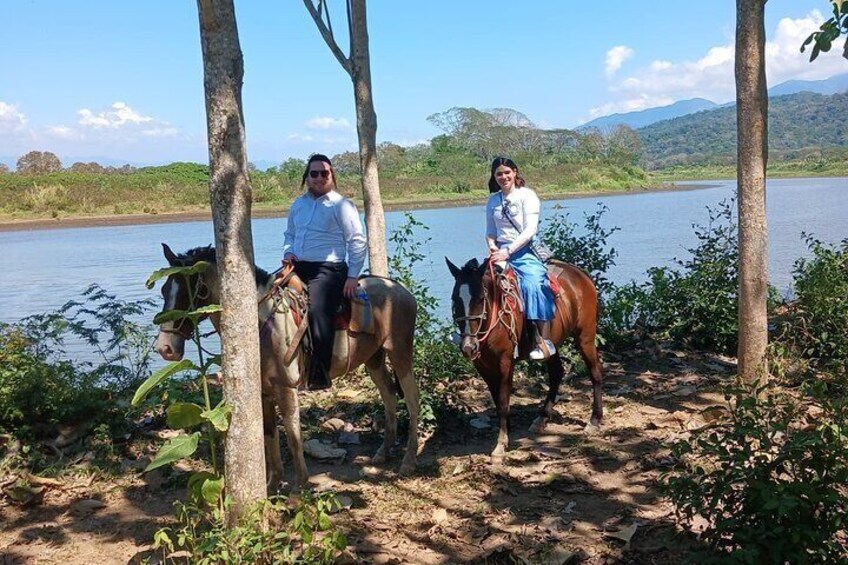 From mountain ridges to coastal cliffs, our horseback riding tours offer vistas that will steal your breath away. Capture Instagram-worthy moments with every stride!