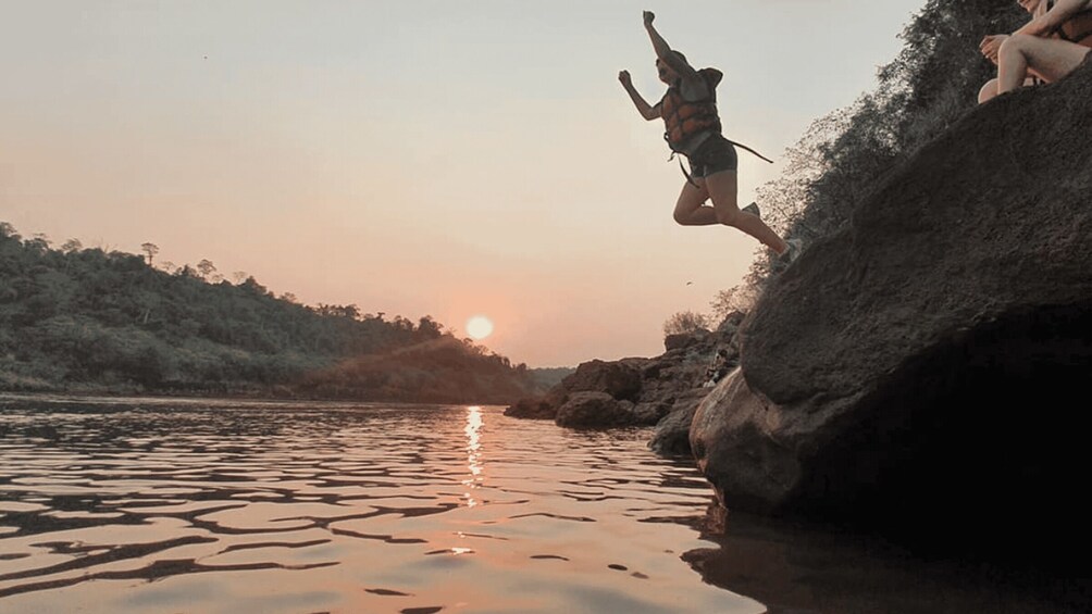 Picture 2 for Activity From Foz do Iguaçu: Secret Falls Adventure