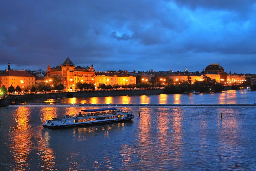 Picture 3 for Activity Prague: City Tour and Dinner Cruise with Hotel Pickup