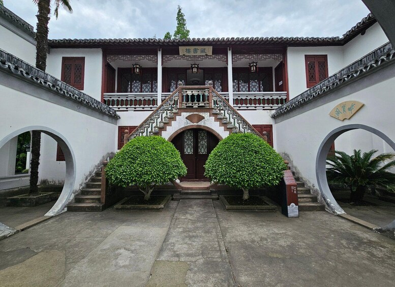 Picture 6 for Activity Zhujiajiao Water Village: Private Tour from Shanghai