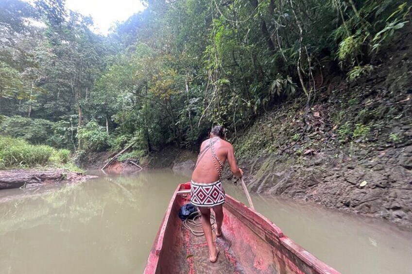 Panama City: Embera Indian Village and Waterfall Tour with Lunch