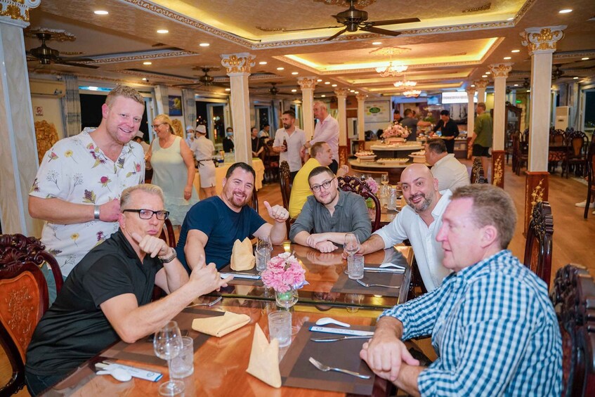 Picture 5 for Activity Ho Chi Minh City: Saigon River Dinner Cruise with Live Music