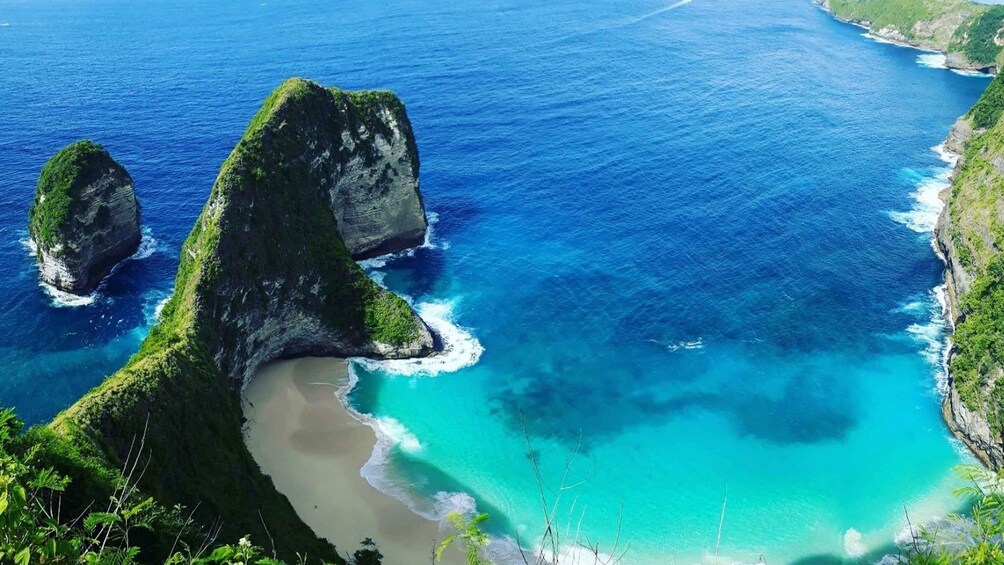 Picture 5 for Activity Bali: Best of Nusa Penida Full-Day Tour by Fast Boat