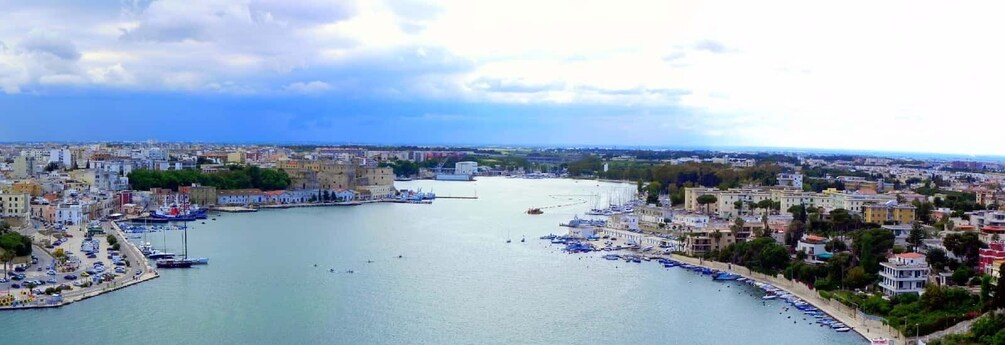 Picture 2 for Activity Brindisi: Guided Tour to the Roman Port