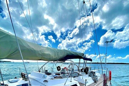 Tropical Dream Snorkel and Dinner Sail in Aruba