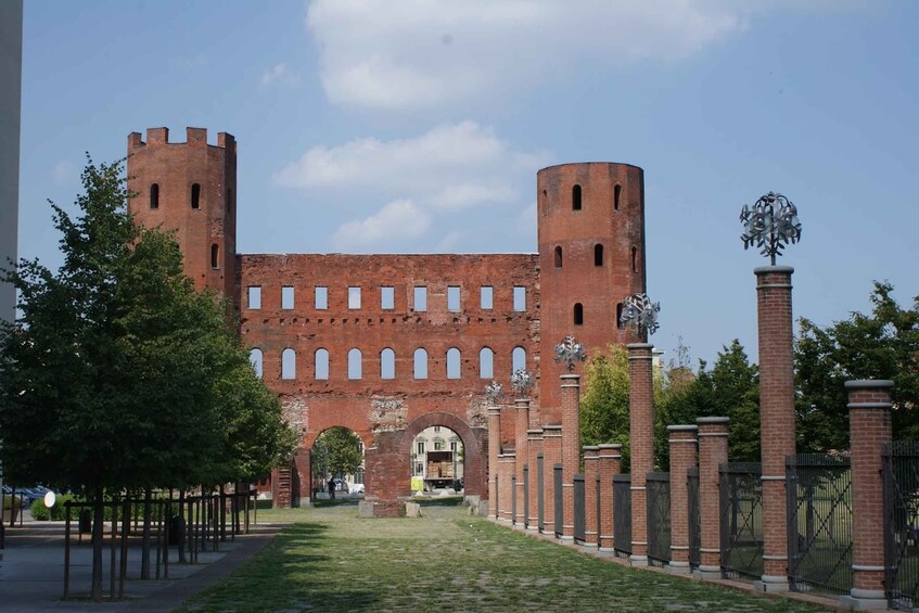 Picture 2 for Activity Turin: Guided Sightseeing Walking Tour