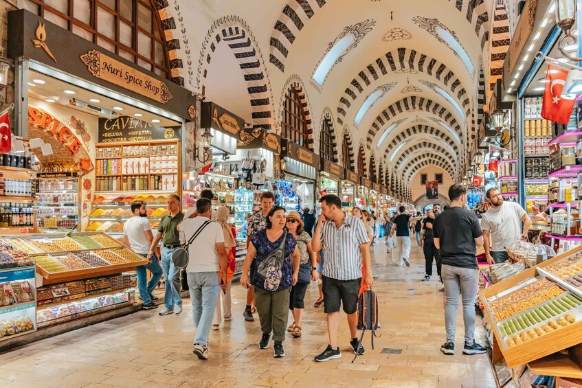 Istanbul: European and Asian Side Guided Foodie Walking Tour