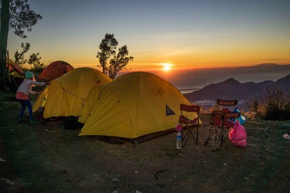 Bali: 2-tägiges Sonnenuntergangs- und Sonnenaufgangs-Camping am Mt. Batur