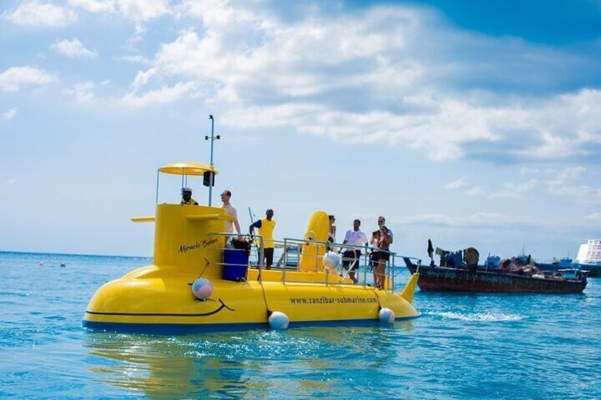 Zanzibar Submarine Adventure Classic Reef Tour