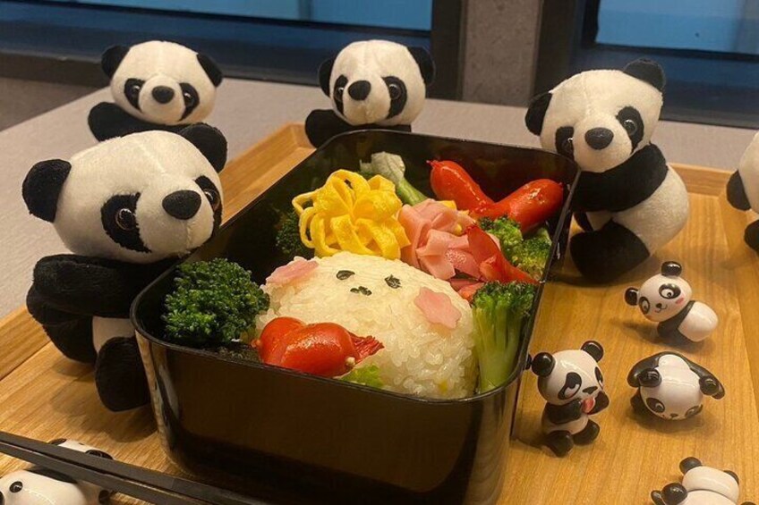 Today's special bento, surrounded by pandas