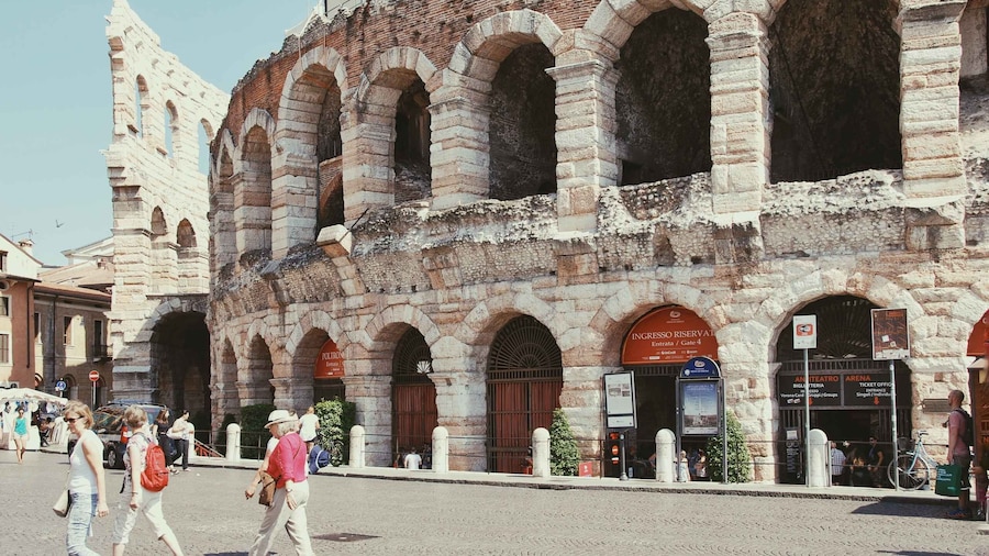 From Lake Garda: Verona Full-Day Tour