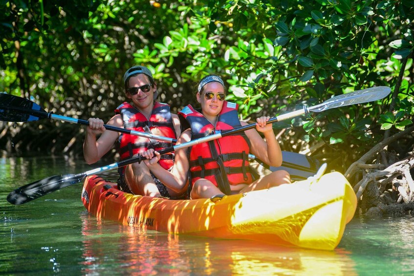 Mauritius: Amber Island Kayak Expedition