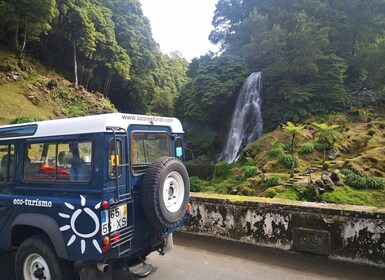 Ponta Delgadasta: Nordeste: Nordeste Full Day Jeep Tour
