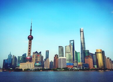 Real Shanghai: Zhujiajiao and City centre 3-Day Tour