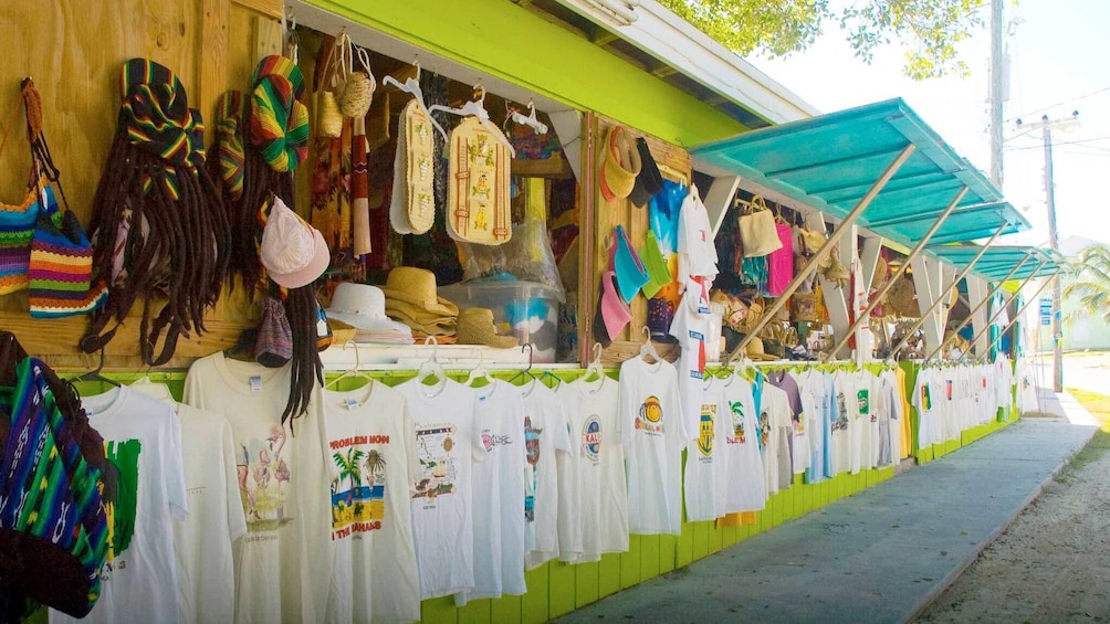 Shopping stalls on the Castries Shopping Highlight tour 