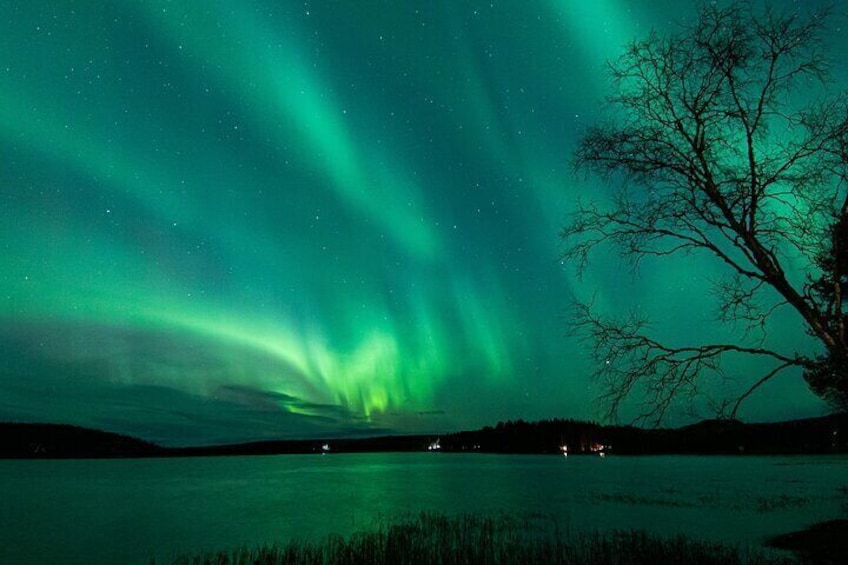 Rovaniemi Northern Lights Hunting Tour with Guarantee