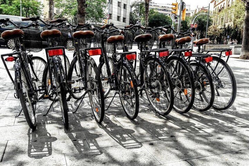 Bicycle Rental and Home Delivery in Barcelona