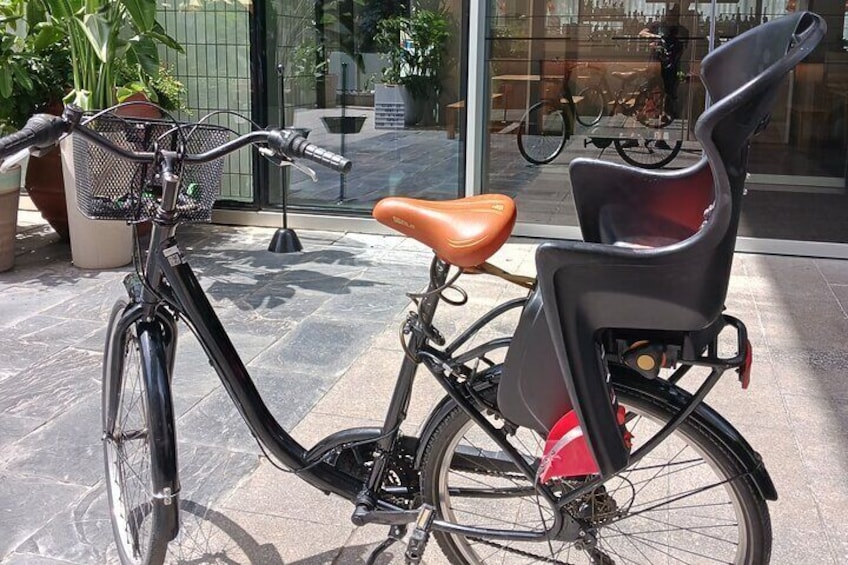 Bicycle Rental and Home Delivery in Barcelona