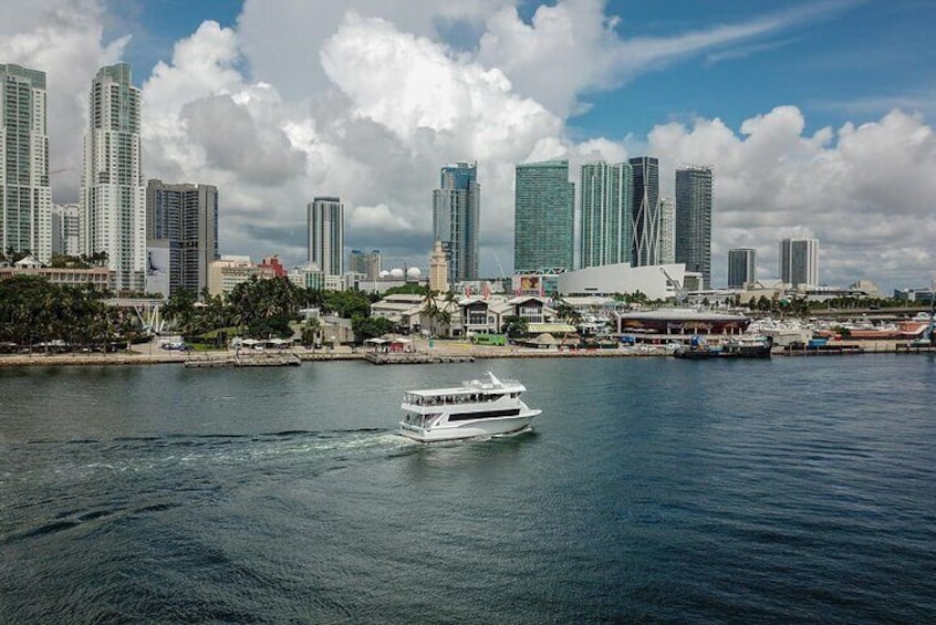 Miami Sightseeing Cruise to Millionaire's Homes 