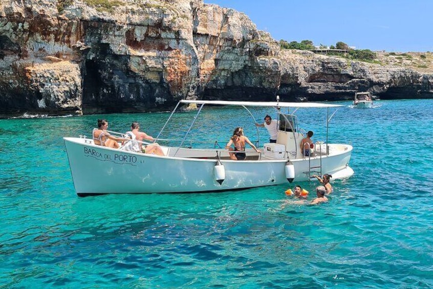 Port boat