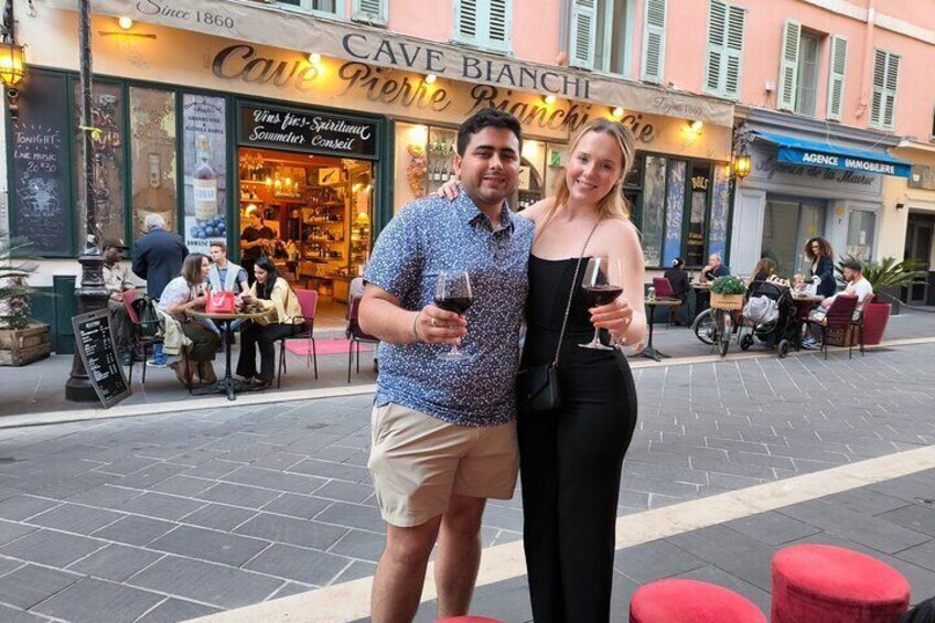 Exclusive Wine Tour By Night in Nice City Center - small groups