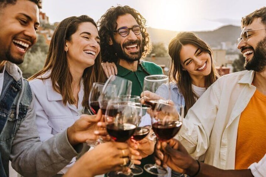 Exclusive Wine Tasting Tour in Nice City-Center - small groups