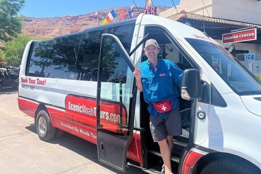 Arches National Park Tours by the Moab Tourism Center