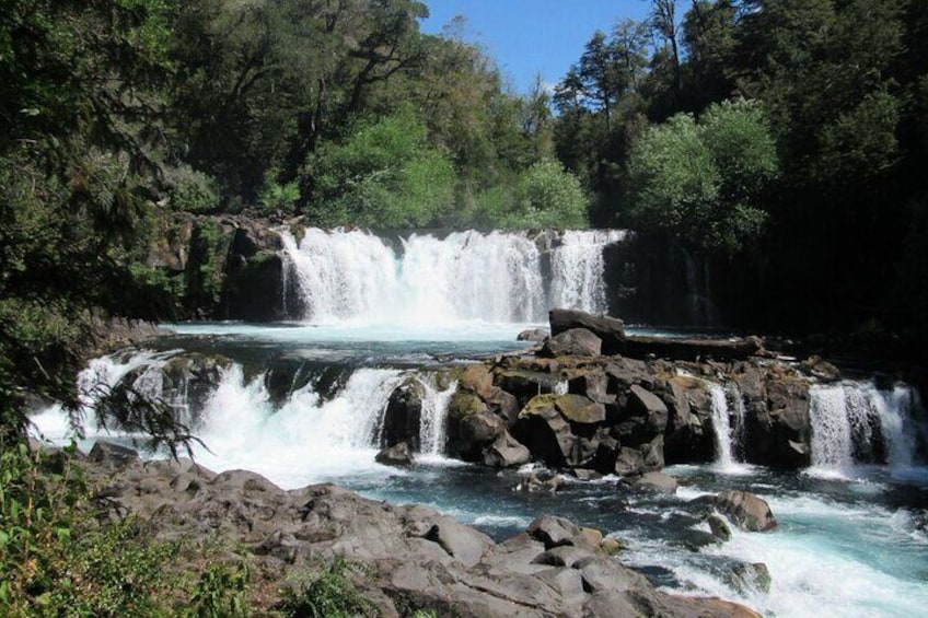 La Leona Falls
