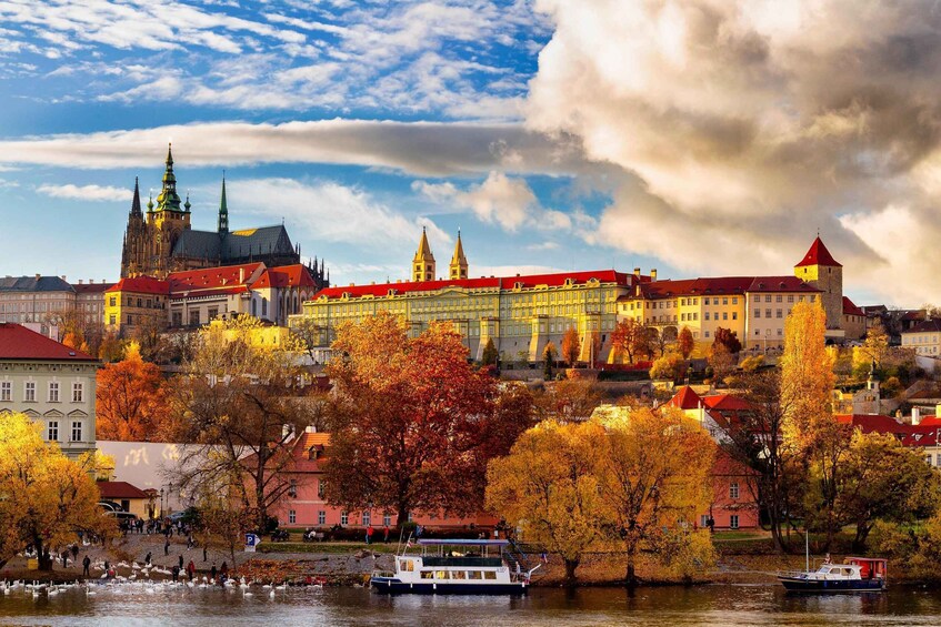 Picture 4 for Activity Prague Castle & Castle District: 2-Hour Guided Tour