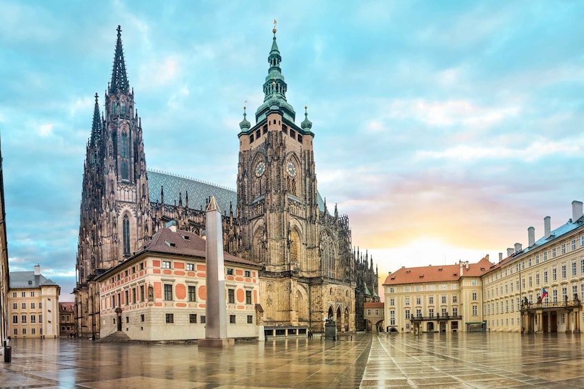 Picture 1 for Activity Prague Castle & Castle District: 2-Hour Guided Tour