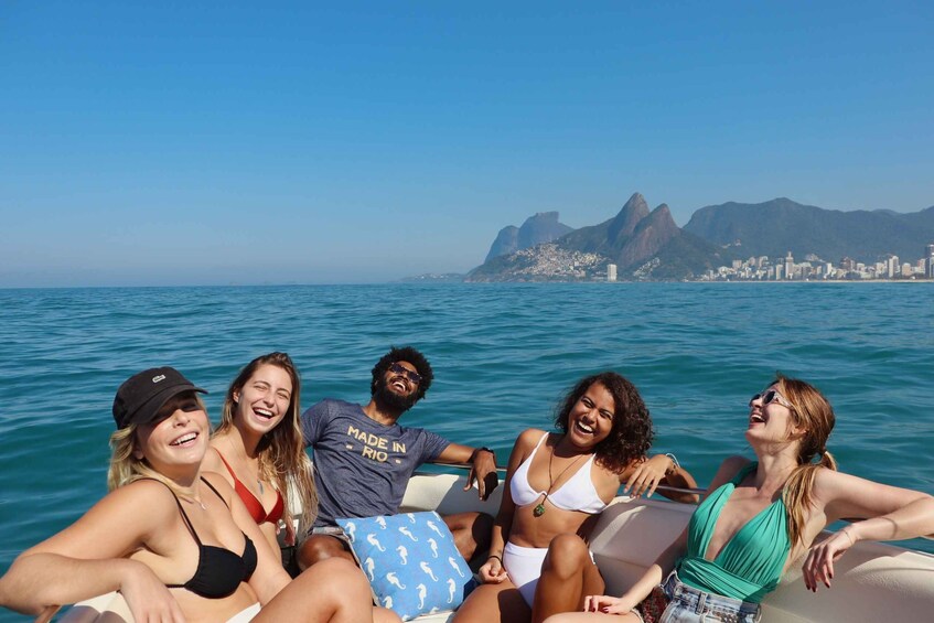 Picture 3 for Activity Rio de Janeiro: Speedboat Beach Tour with Beer