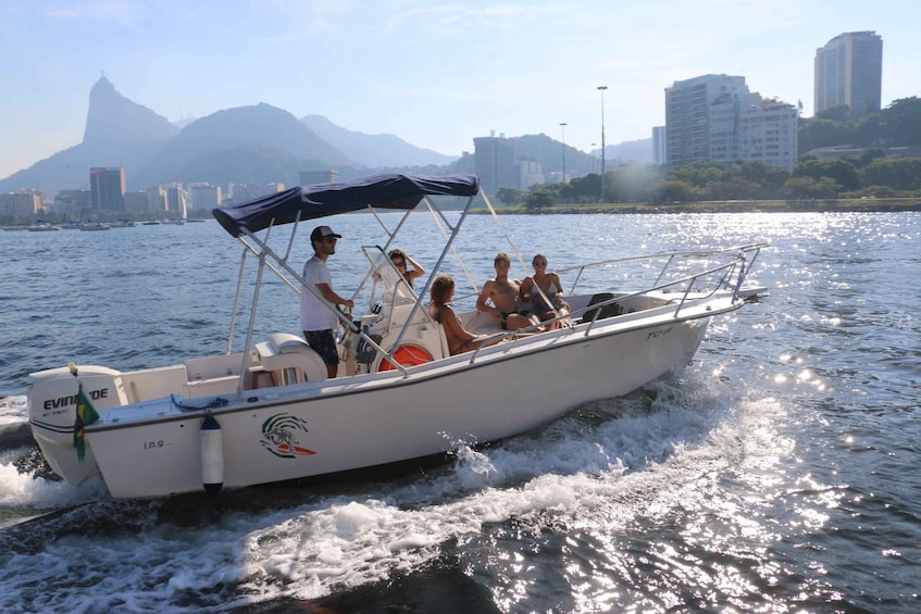 Picture 7 for Activity Rio de Janeiro: Speedboat Beach Tour with Beer