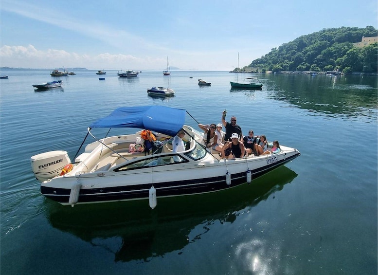 Picture 3 for Activity Rio de Janeiro: SpeedBoat Tour - Beach Tour with Beer