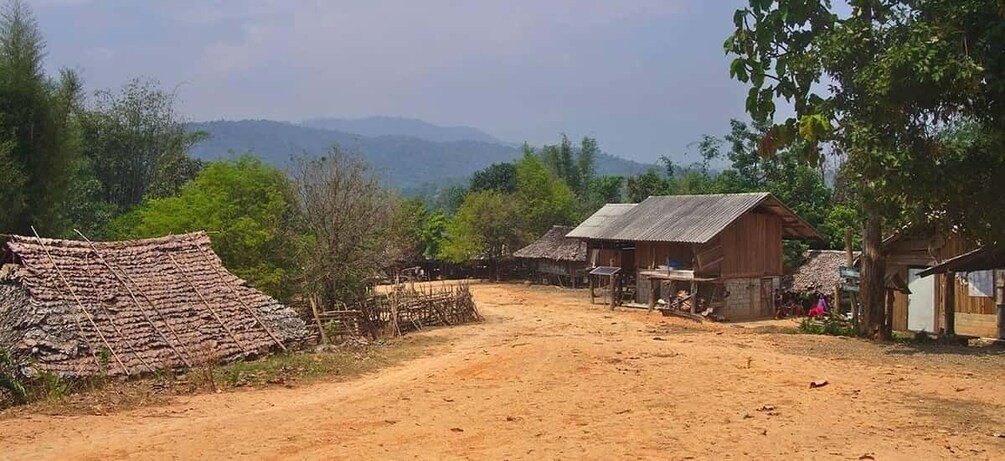 2 Days 1 Night: Eco Trekking to the White Pakayaw Village