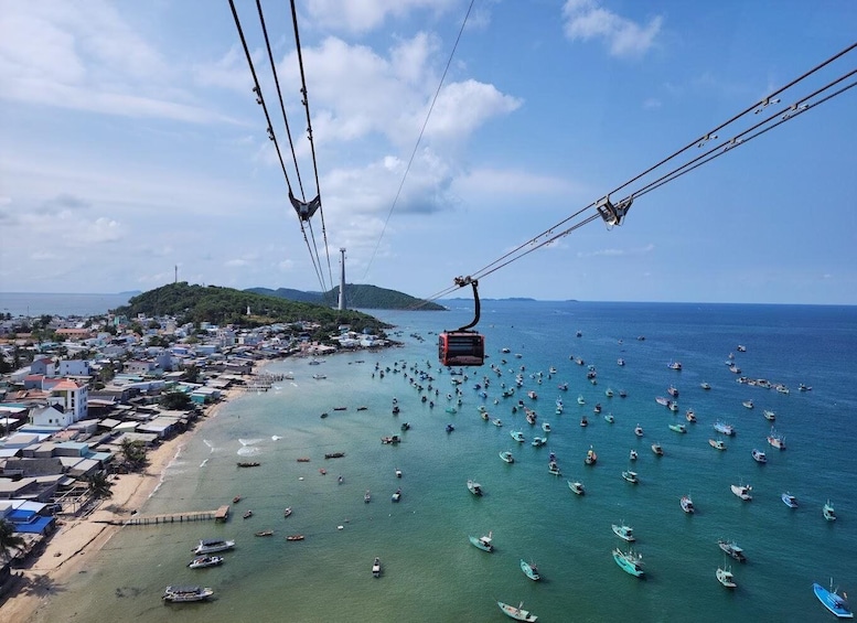 Picture 1 for Activity Phu Quoc: Discover Islands by speedboat & Hon Thom cable car