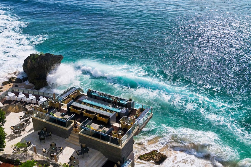 Picture 6 for Activity Uluwatu: Beach Club and Cliffside Private Bar Hopping Tour