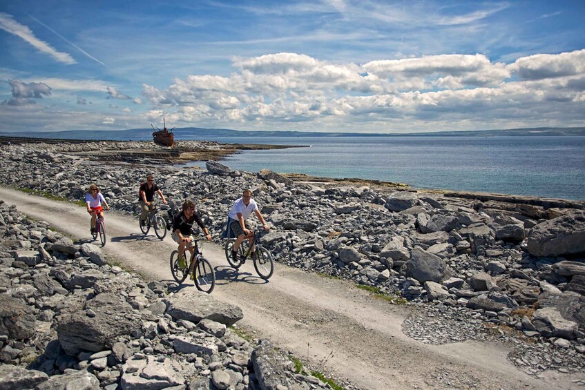 Galway: Day Trip Ferry to Inis Oírr (Aran Islands)