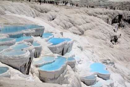 Depuis Antalya : Privé excursion d’une journée à Pamukkale et Hierapolis