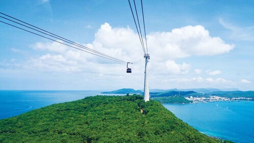 Phu Quoc: Naik Kereta Gantung dan Tur Kapal ke 3 Pulau dengan Makan Siang